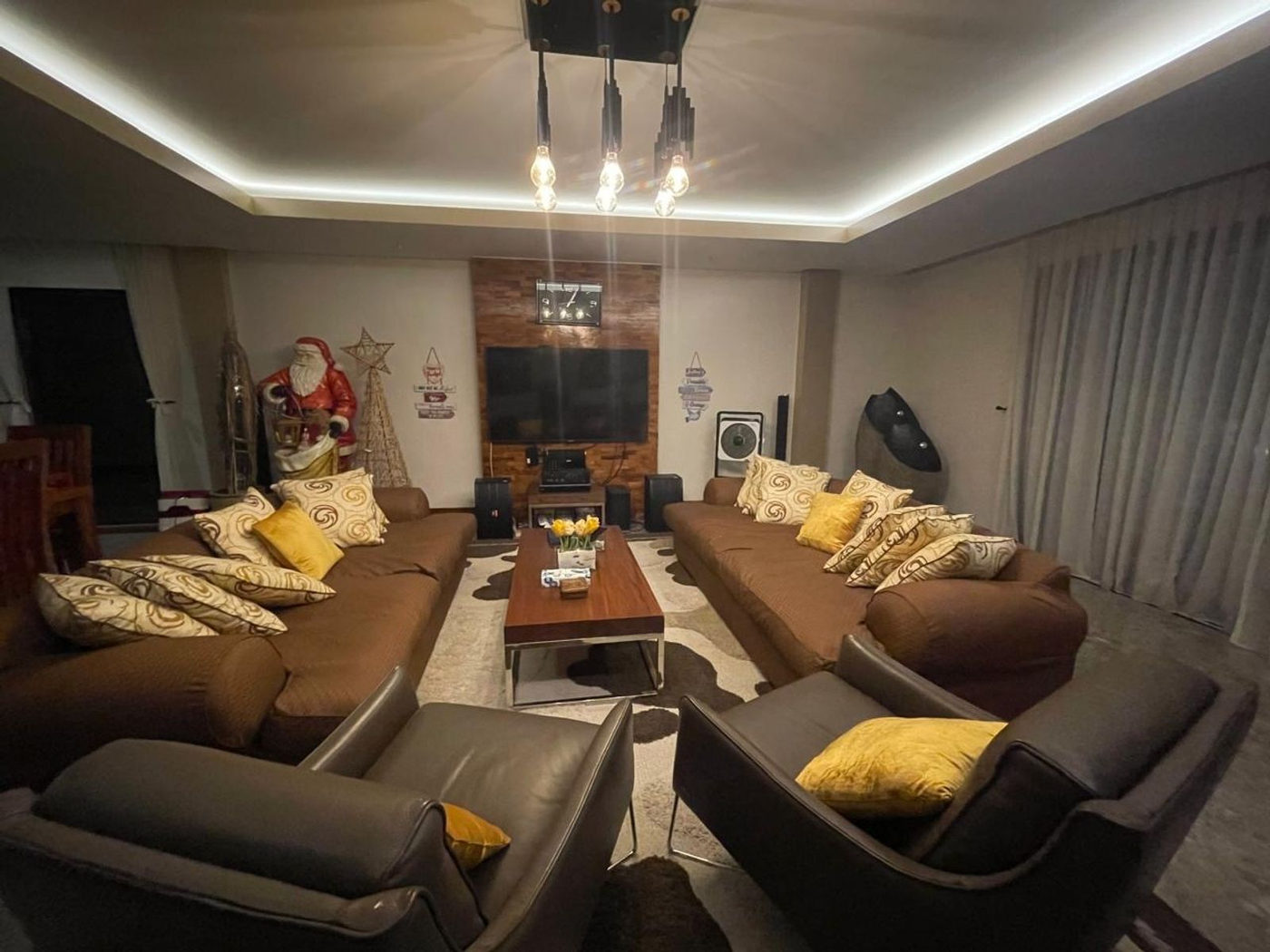 Luxury 5-Bedroom Fairway House for Sale in Manila Southwoods, Carmona, Cavite – photo 8