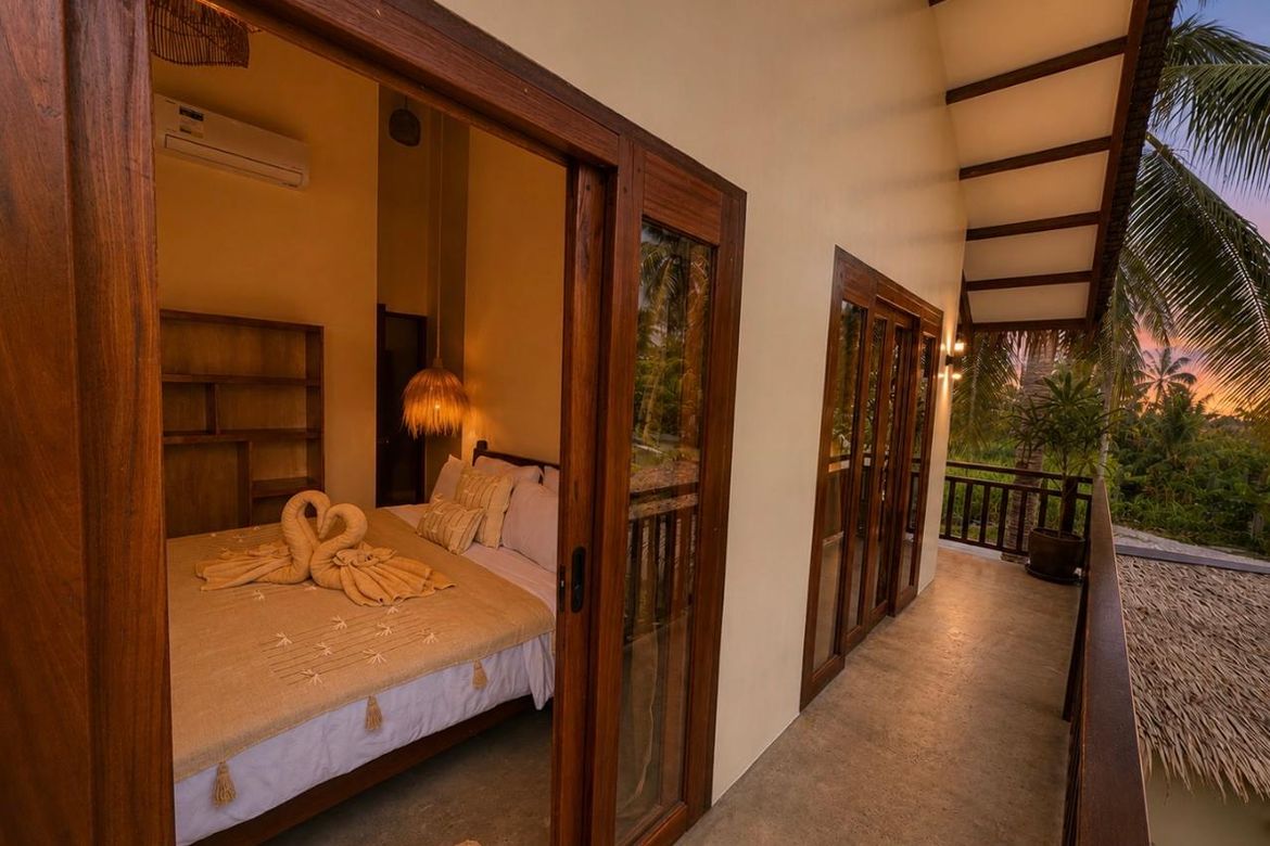 5 Bedroom Hotel / Resort for Sale in Libertad, General Luna, Surigao del Norte – photo 7