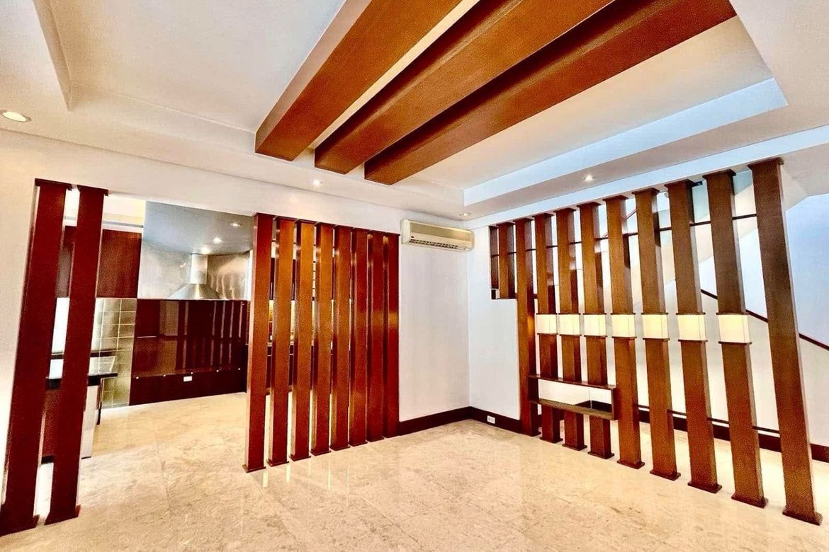 5 Bedroom House for Sale in Dasmariñas North, Makati City near MRT-3 Ayala – photo 9