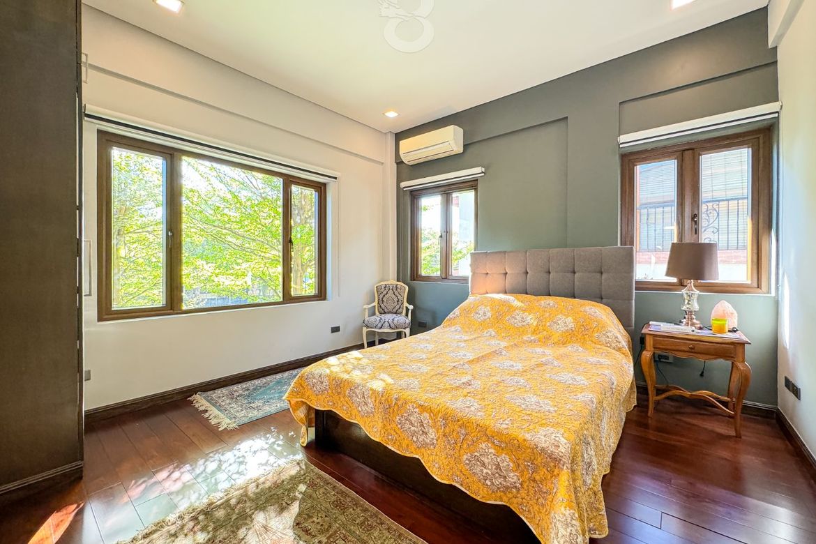 5 Bedroom House for Sale in Magallanes, Makati City near MRT-3 Magallanes – photo 4