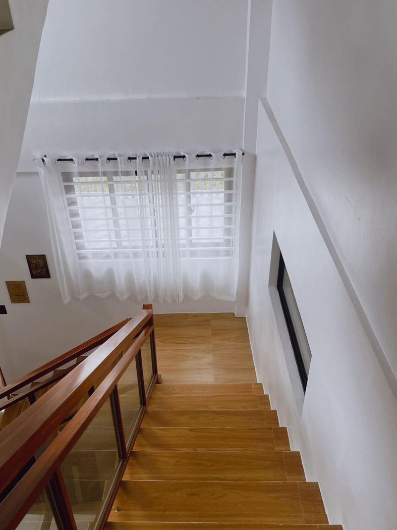 5-Bedroom Modern 3-Storey House with Overlooking View for Sale in Blue Mountains, Antipolo, Rizal – photo 3