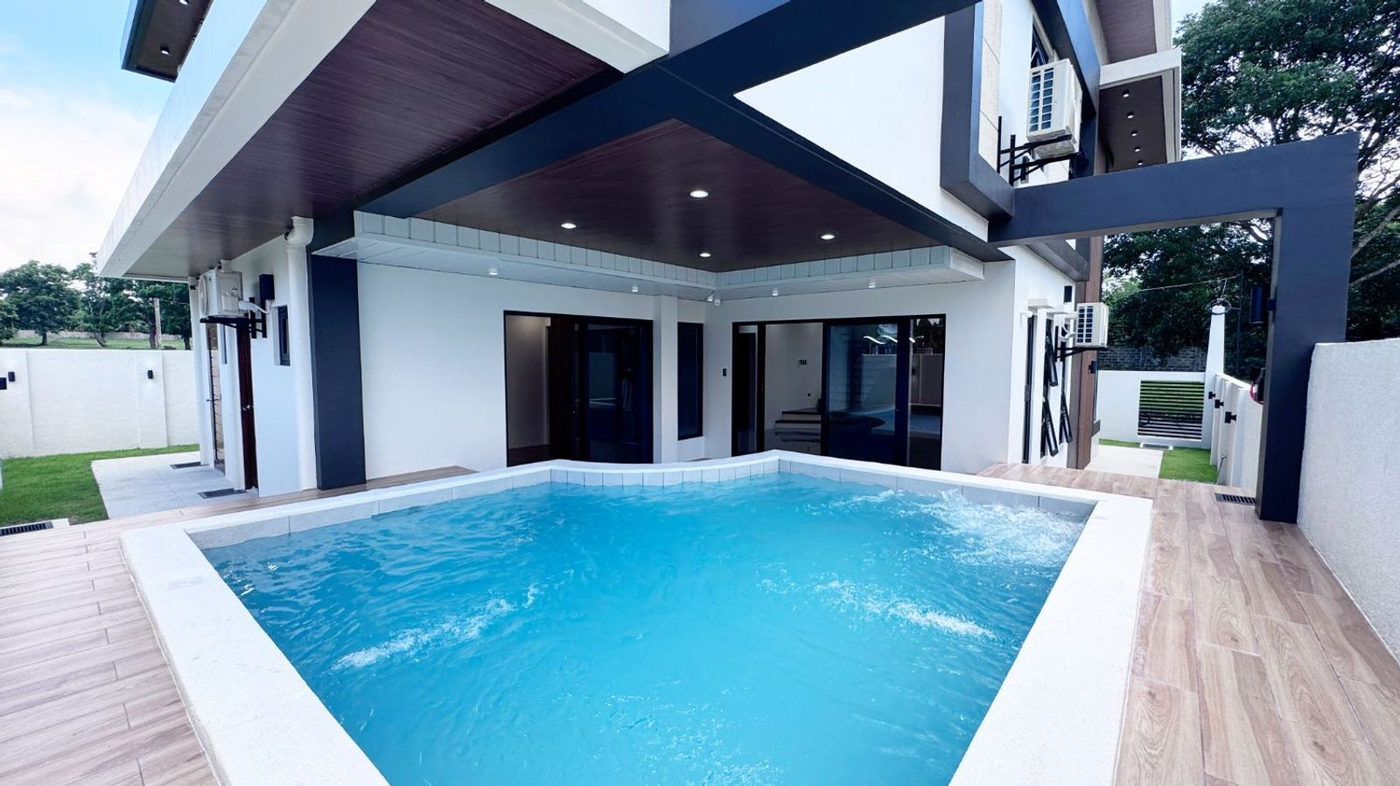 5-Bedroom Modern Contemporary House with Pool for Sale in Buck Estate, Alfonso, Cavite – photo 5
