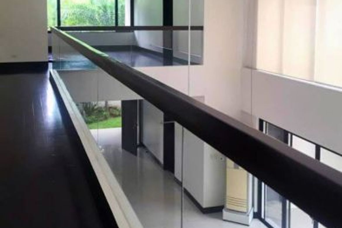 6 Bedroom House for Sale in Forbes Park North, Makati City