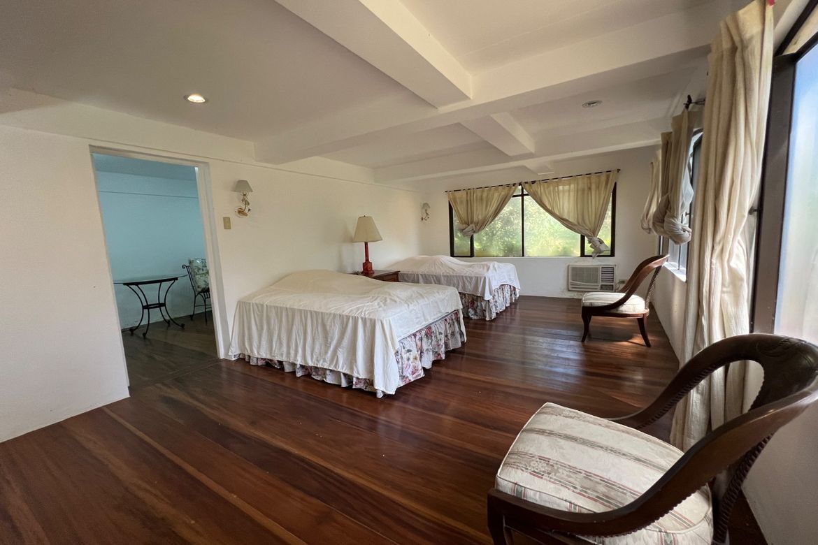 6 Bedroom House for Sale in Old Cabalan, Olongapo, Zambales – photo 12