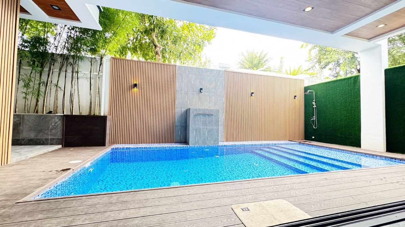 Brand-New 7-Bedroom 3-Storey House with Pool for Sale in Tokyo Mansions, South Forbes, Silang, Cavite – photo 18