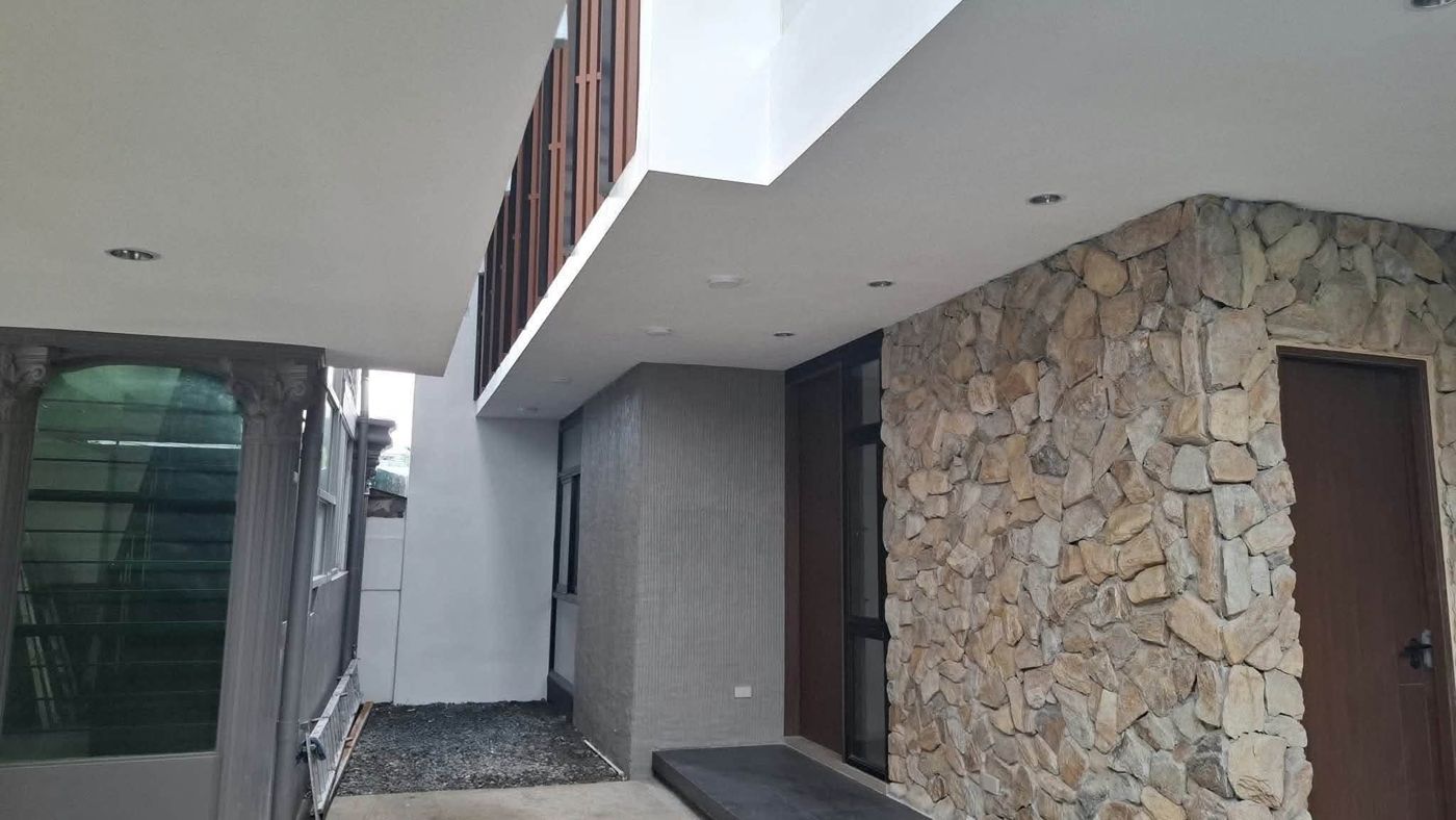8-Bedroom House and Lot for Sale in GSIS Village, Quezon City – photo 6