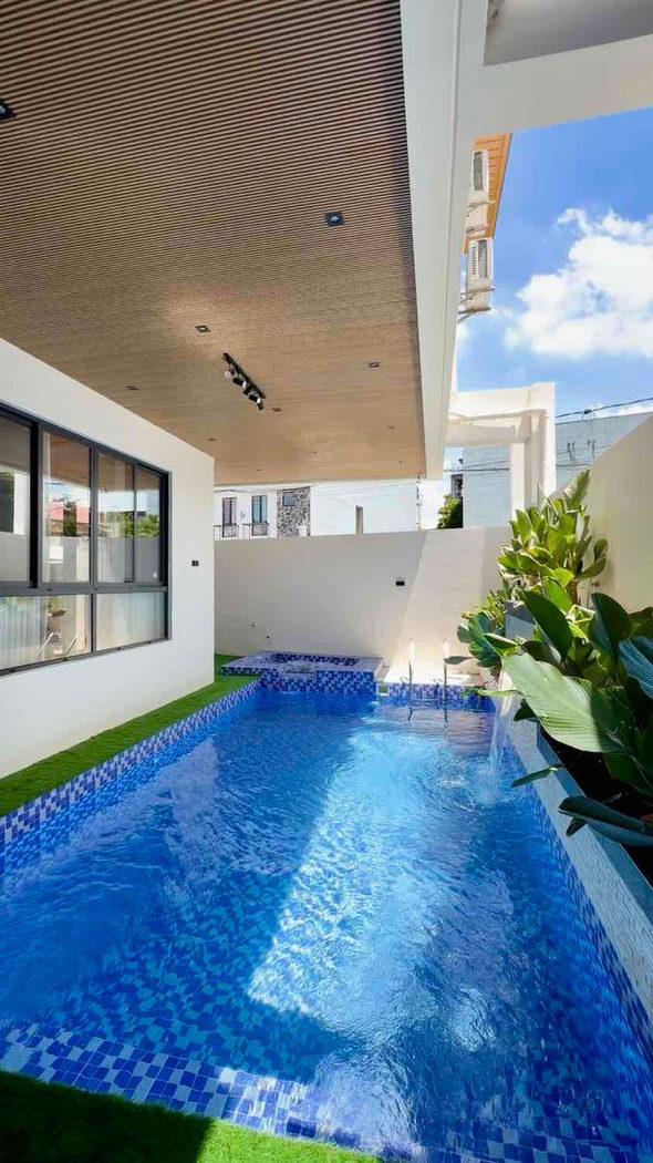 8-Bedroom Luxury Corner House with Pool for Sale in Greenwoods Executive Village, Pasig–Cainta – photo 22