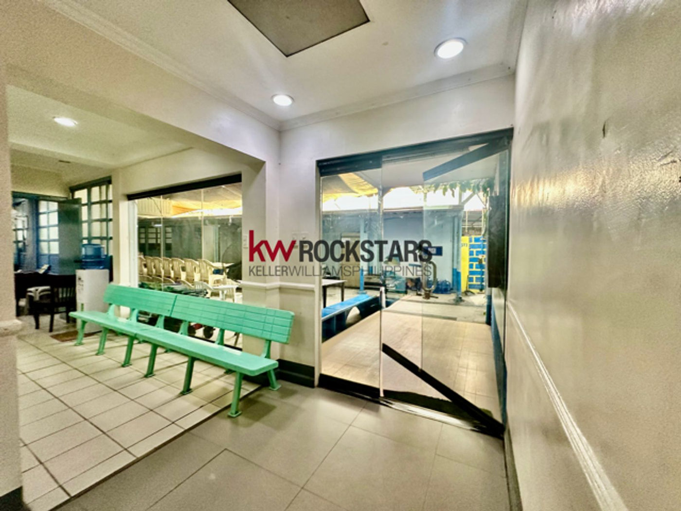 806 SQM Income-Generating Institutional-Commercial Property for Sale in Poblacion, Tanauan, Batangas – photo 17