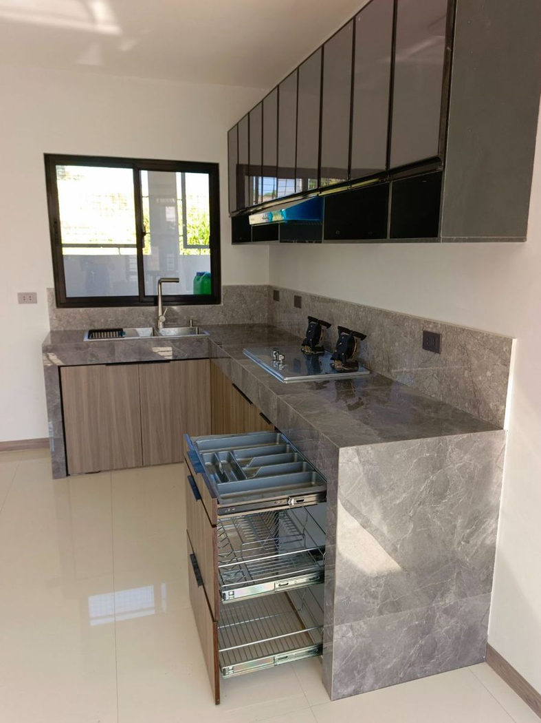 Brand-New 4-Bedroom Corner House for Sale in Pineview Heights, Salaban, Amadeo, Cavite – photo 18