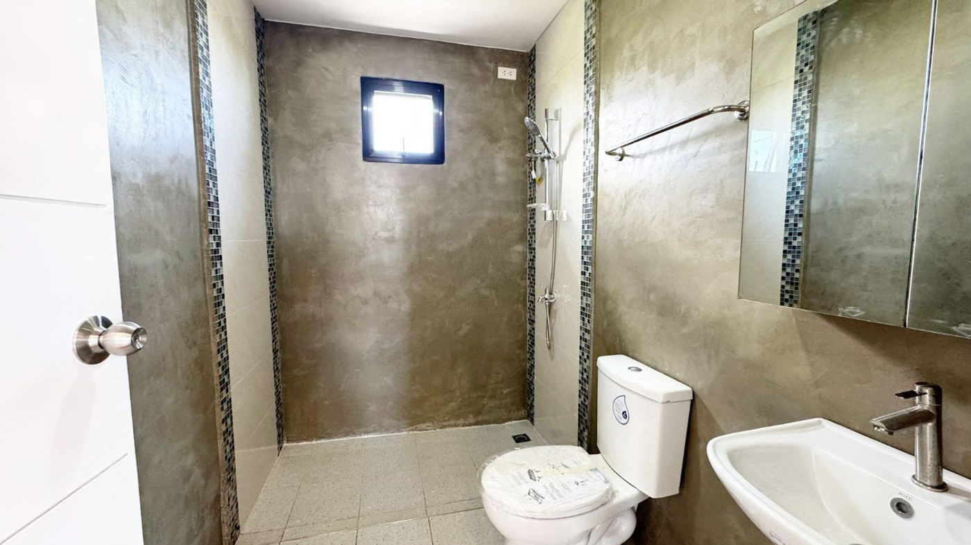 Brand-New 6-Bedroom House and Lot for Sale in Tagaytay Heights, Tagaytay City, Cavite – photo 24