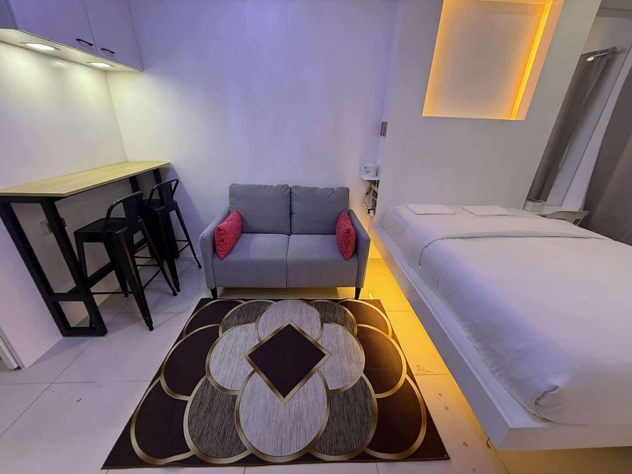 Charming Studio Unit for Sale in Breeze Residences, Brgy. San Rafael, Pasay City