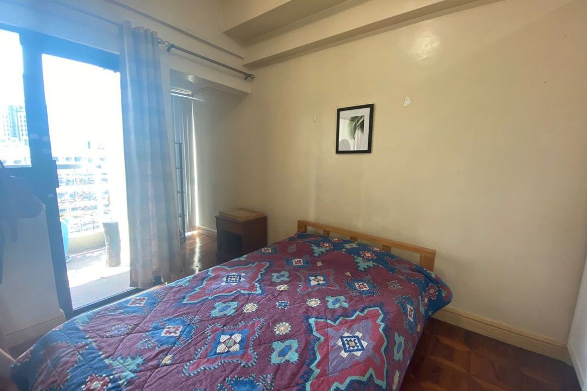 Condo for Sale in Greenbelt Excelsior, San Lorenzo, Makati City – photo 7