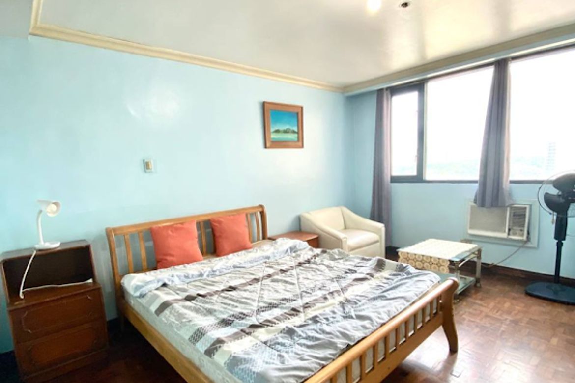 Condo for Sale in Makati Palace Hotel, Poblacion, Makati City – photo 3