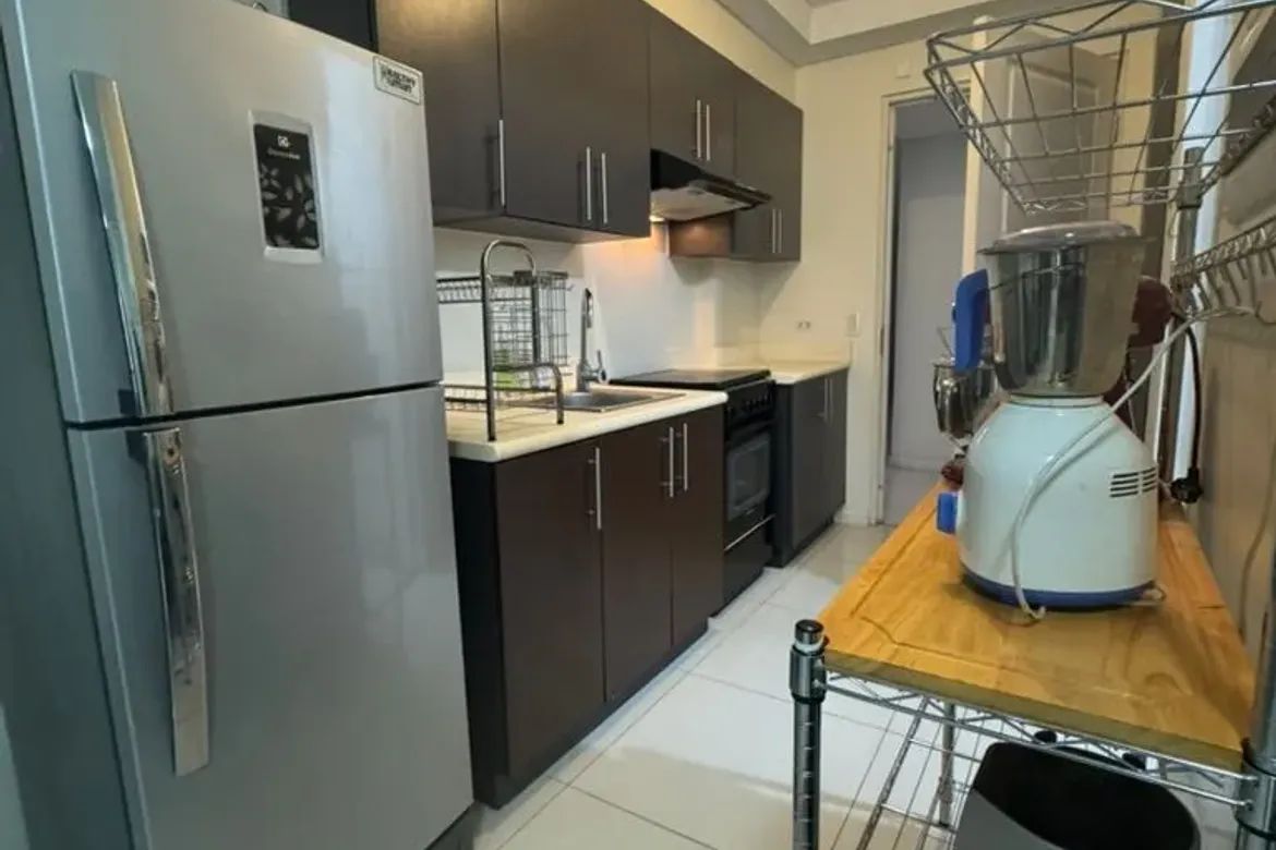Condo for Sale in Senta, San Lorenzo, Makati City – photo 5