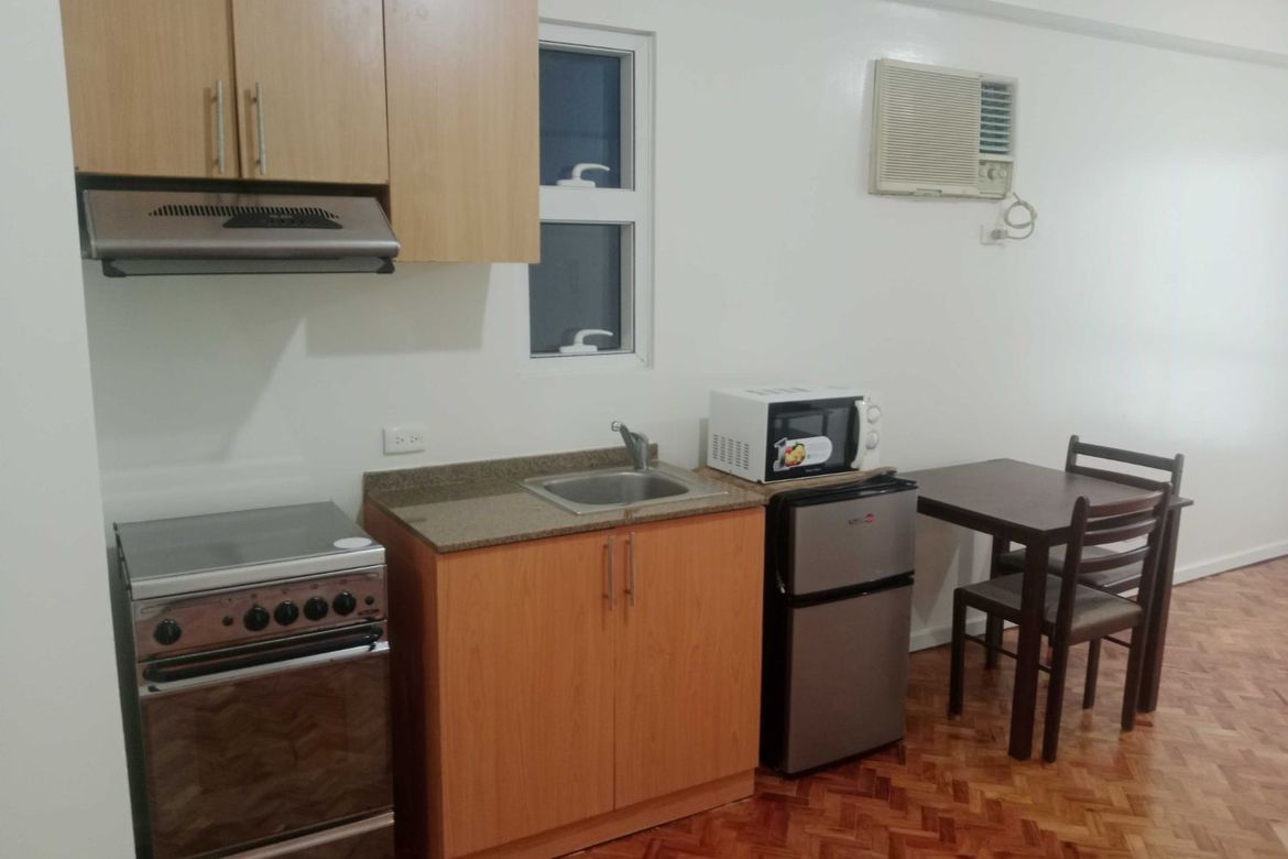 Condo for Sale in The Columns at Ayala Avenue, Bel-Air, Makati City – photo 4