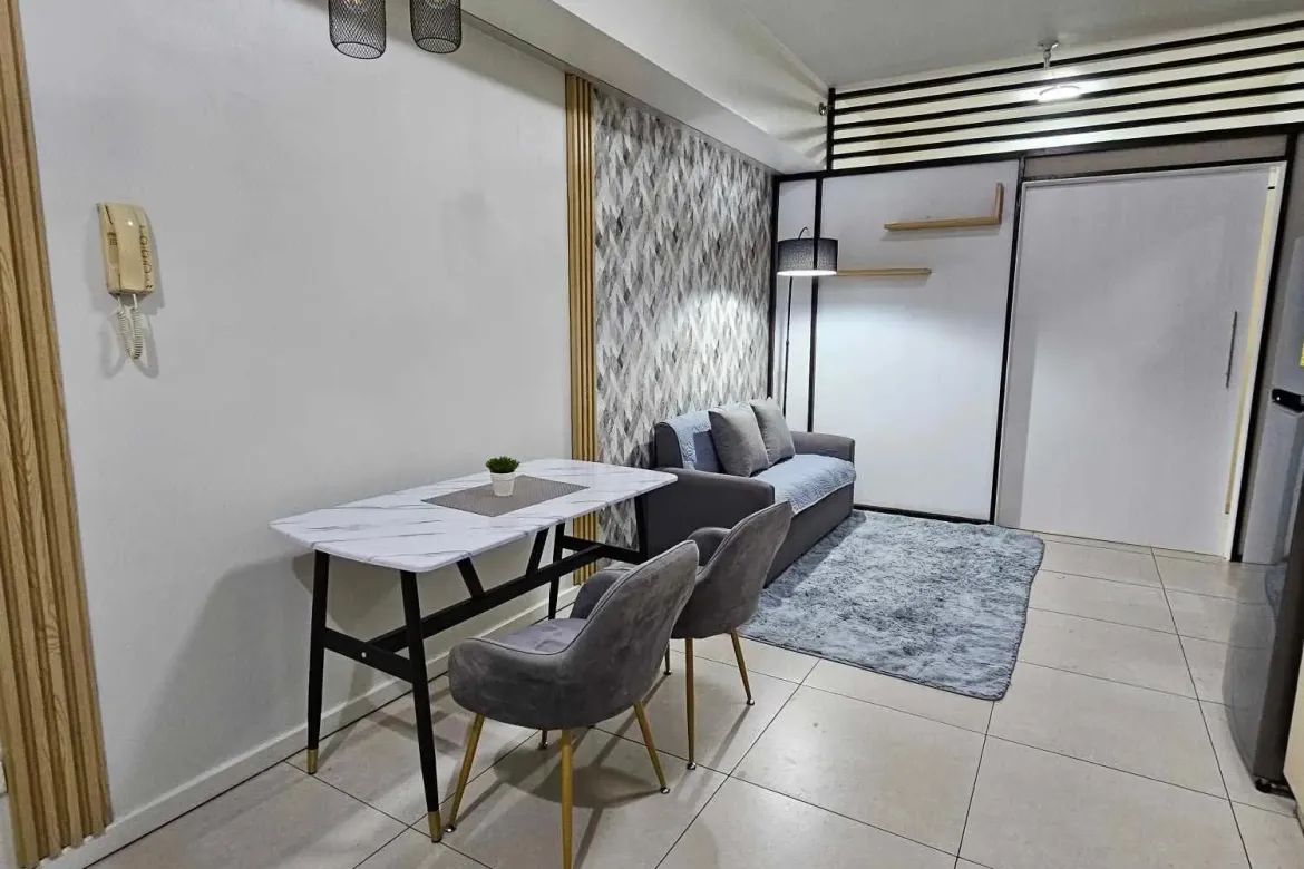 Condo for Sale in The Columns At Legaspi Village, San Lorenzo, Makati City – photo 7