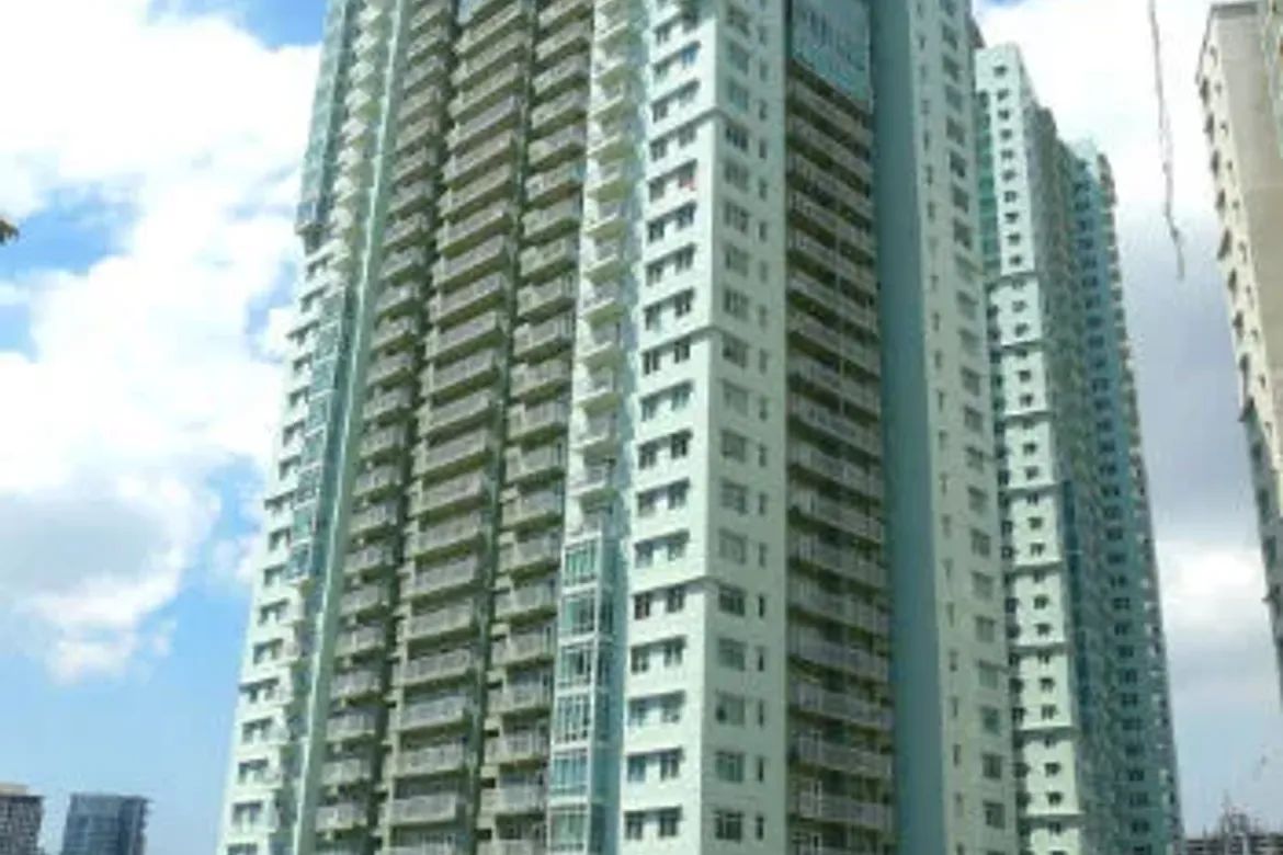 Condo for Sale in Two Serendra, BGC, Taguig – photo 8