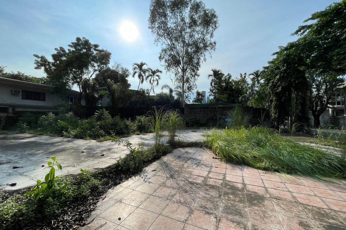 Land for Sale in Bel-Air, Makati City – photo 4