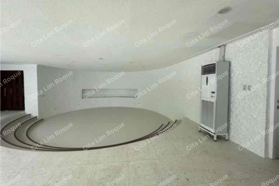 Land for Sale in Forbes Park North, Makati City near MRT-3 Buendia – photo 5