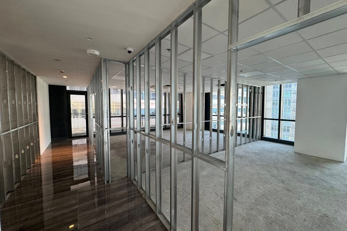 Office for Sale in Poblacion, Makati City – photo 8