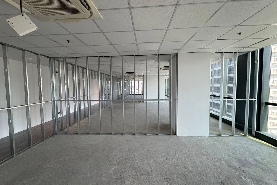 Office for Sale in Poblacion, Makati City – photo 9