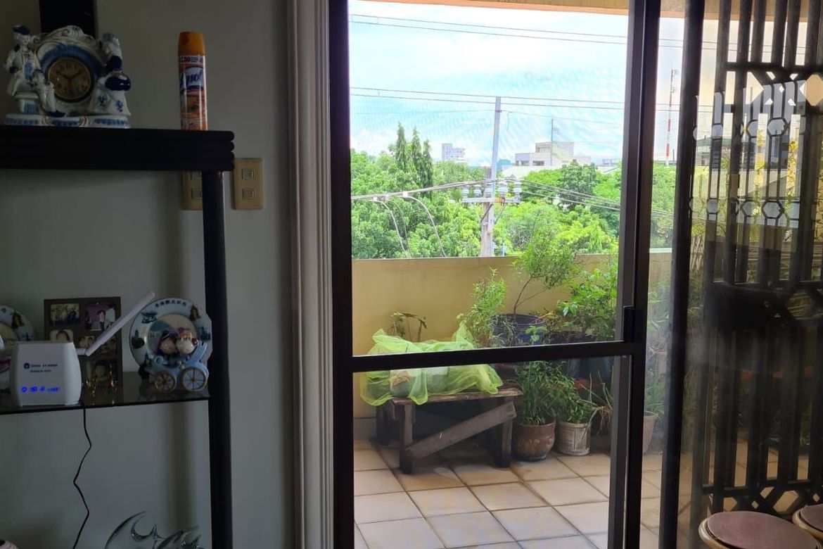 Shophouse for Sale in Guitnang Bayan II, San Mateo, Rizal – photo 3